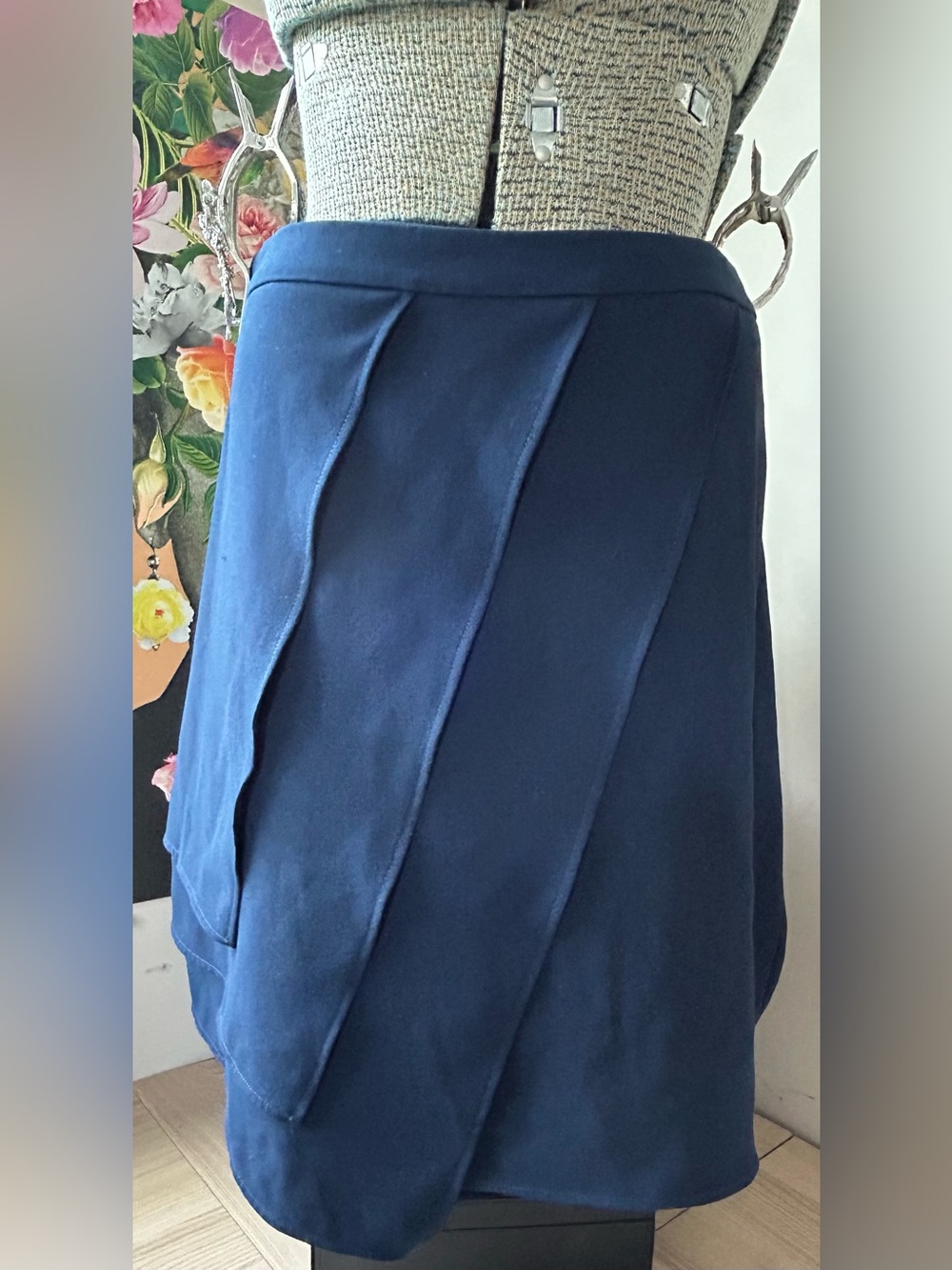 MODAMIX ASYMMETRICAL SKIRT SZ. 24 - Picture 2 of 5